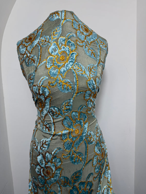 Istahil Turquoise Maqbal Dirac