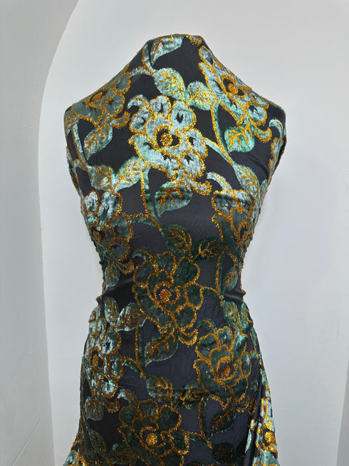 Istahil Black & Green Maqbal Dirac